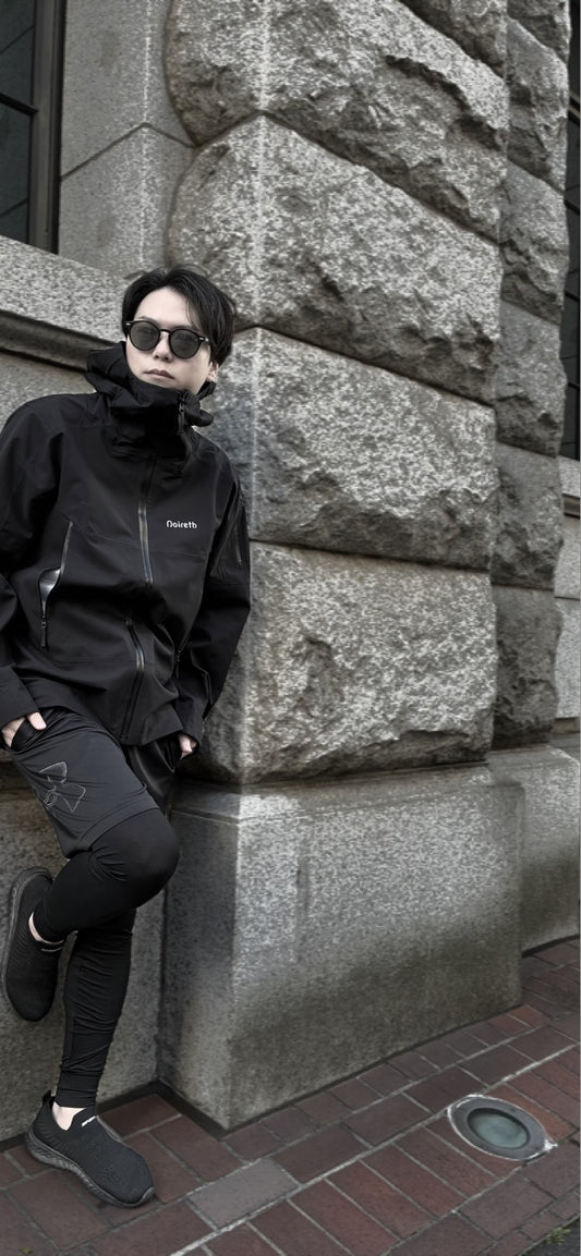 Noireth Mountain Parker