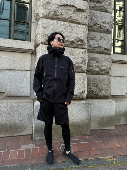 Noireth Mountain Parker