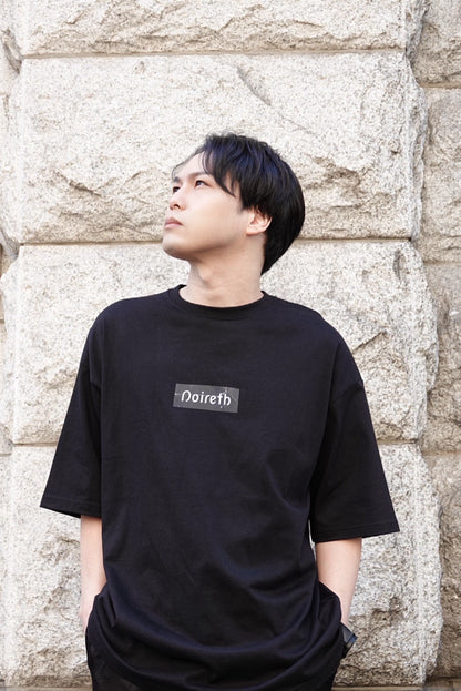 Noireth Square Tee