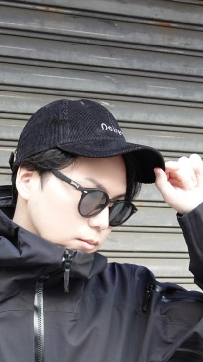 Noireth Corduroy Cap